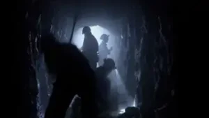 Film af scenografisk mineskakt til udstilling på Økolariet.