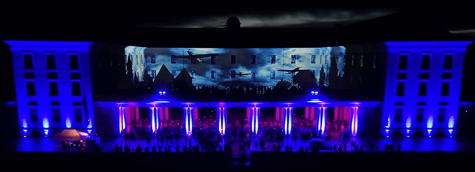Projection mapping video bagtæppe til koncert på Viborg Katedralskole.